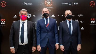 Intercambio de obsequios en el Clásico