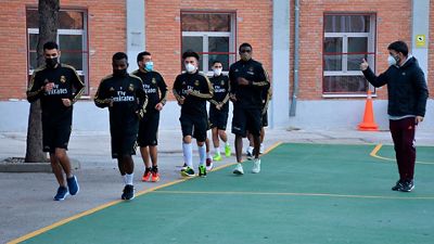 Beneficiarios del programa para personas sin hogar entrenan para la carrera solidaria de la Fundación