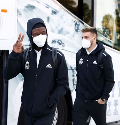 llegada del real madrid a elche