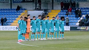 Minute's silence in memory of Paco Gento before the Alcoyano-Castilla game
