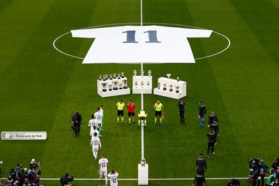 el santiago bernabéu brindó un homenaje a paco gento