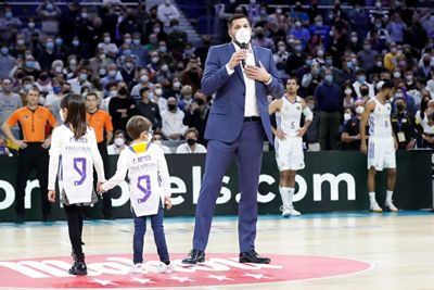 clinic de laso con los equipos de la cantera del real madrid