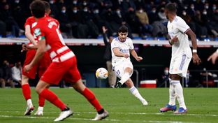 Der Tabellenführer gewinnt durch ein Traumtor von Asensio