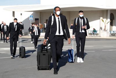 llegada del real madrid de baloncesto a granada