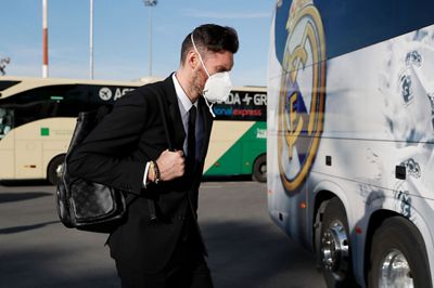 llegada del real madrid de baloncesto a granada