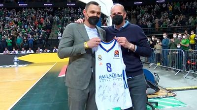 Homenaje a Maciulis en el Zalgiris-Real Madrid