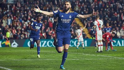 0-1: Un but de Benzema offre la victoire au leader