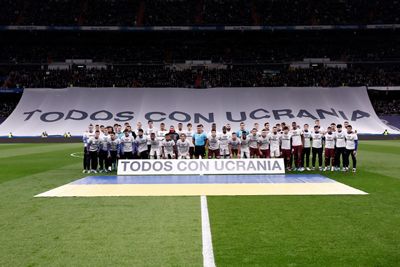 mensaje de apoyo a ucrania en el santiago bernabéu