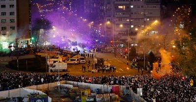 llegada del real madrid al estadio santiago bernabéu