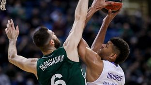 El Real Madrid pierde en Atenas