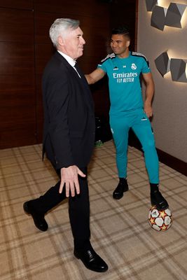 ancelotti saludó a la plantilla en el hotel de concentración