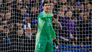 Courtois: “Para chegar longe na Champions necessitamos de um jogador como Benzema”
