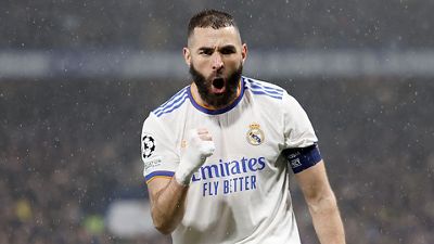 1-3: Benzema guide un Real Madrid spectaculaire