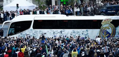 llegada del real madrid al santiago bernabéu