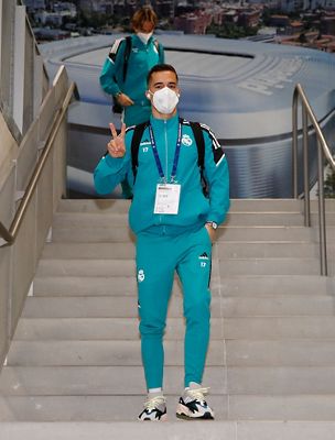 llegada del real madrid al santiago bernabéu