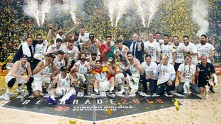 Cuarto aniversario de la décima Copa de Europa de baloncesto