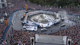 O madridismo festeja a 35ª Liga em Cibeles