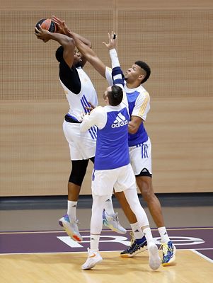 entrenamiento del real madrid de baloncesto