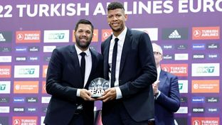 Tavares, incluido en el mejor quinteto de la Euroliga
