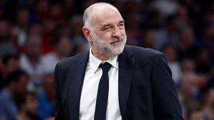 Innumerables muestras de ánimo y cariño a nuestro entrenador Pablo Laso