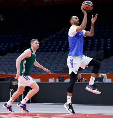 entrenamiento del real madrid de baloncesto en belgrado