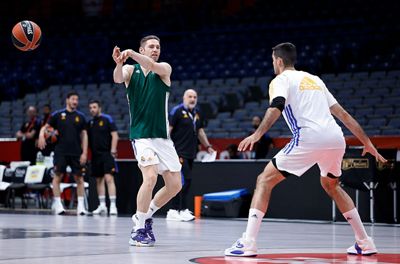 entrenamiento del real madrid de baloncesto en belgrado