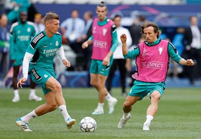 entrenamiento del real madrid en parís