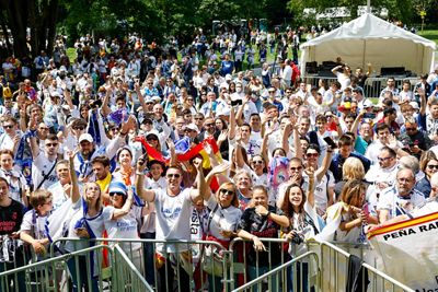 fan zone del real madrid en parís