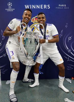 así se celebró la decimocuarta en el vestuario