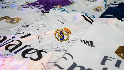 Subasta de camisetas históricas para celebrar una temporada única