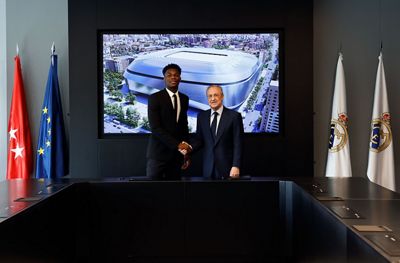 presentación de tchouameni como nuevo jugador del real madrid