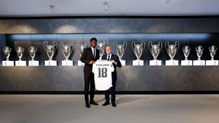 Cerimónia de apresentação de Tchouaméni