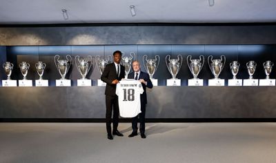 presentación de tchouameni como nuevo jugador del real madrid