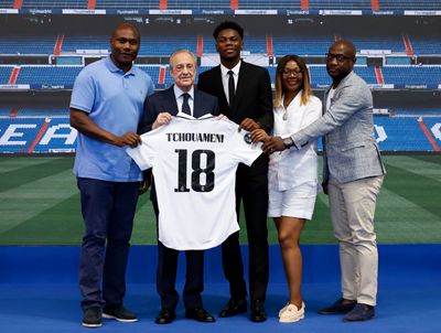 presentación de tchouameni como nuevo jugador del real madrid