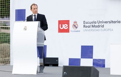 acto de graduación de las tres últimas promociones de la escuela universitaria real madrid universidad europea