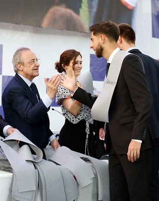 acto de graduación de las tres últimas promociones de la escuela universitaria real madrid universidad europea