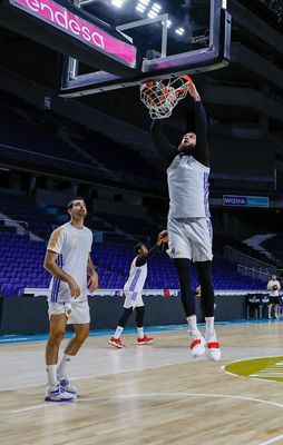 entrenamiento del real madrid de baloncesto