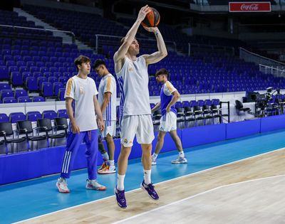 entrenamiento del real madrid de baloncesto