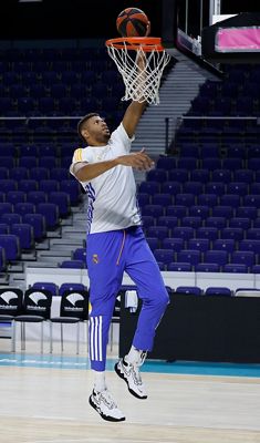 entrenamiento del real madrid de baloncesto