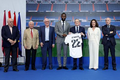 presentación de rüdiger como nuevo jugador del real madrid