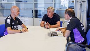 O campeão inicia amanhã a preparação da temporada 2022/23