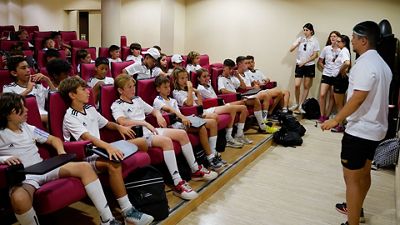 Fútbol e inmersión lingüística, el nuevo campus que triunfa en la Ciudad Real Madrid