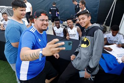 encuentro con los aficionados en ucla