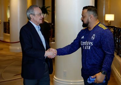 el presidente con la peña madridista sur de california