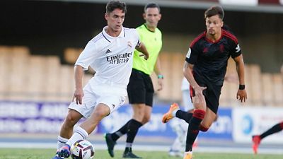 El Castilla debutó en la pretemporada con un triangular frente al Granada y Xerez Deportivo
