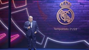 O Real Madrid recebeu a insígnia de campeão na gala de LaLiga