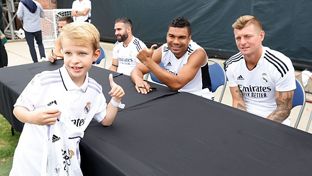 Encontro com os adeptos em Los Angeles