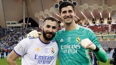 Benzema e Courtois finalistas do Prémio para Jogador do Ano da UEFA 2021/22