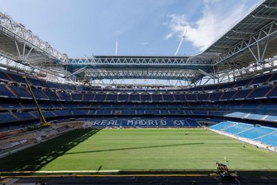 el nuevo césped del santiago bernabéu