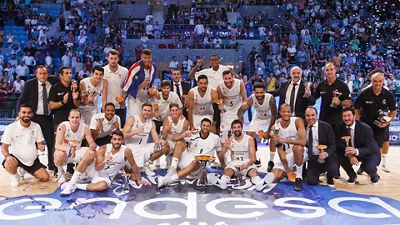 Cuarto aniversario de la quinta Supercopa de baloncesto